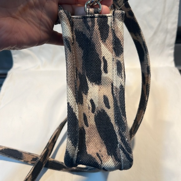 Vince Camuto Oriel Canvas Small Tote Leopard Print - Picture 6 of 16